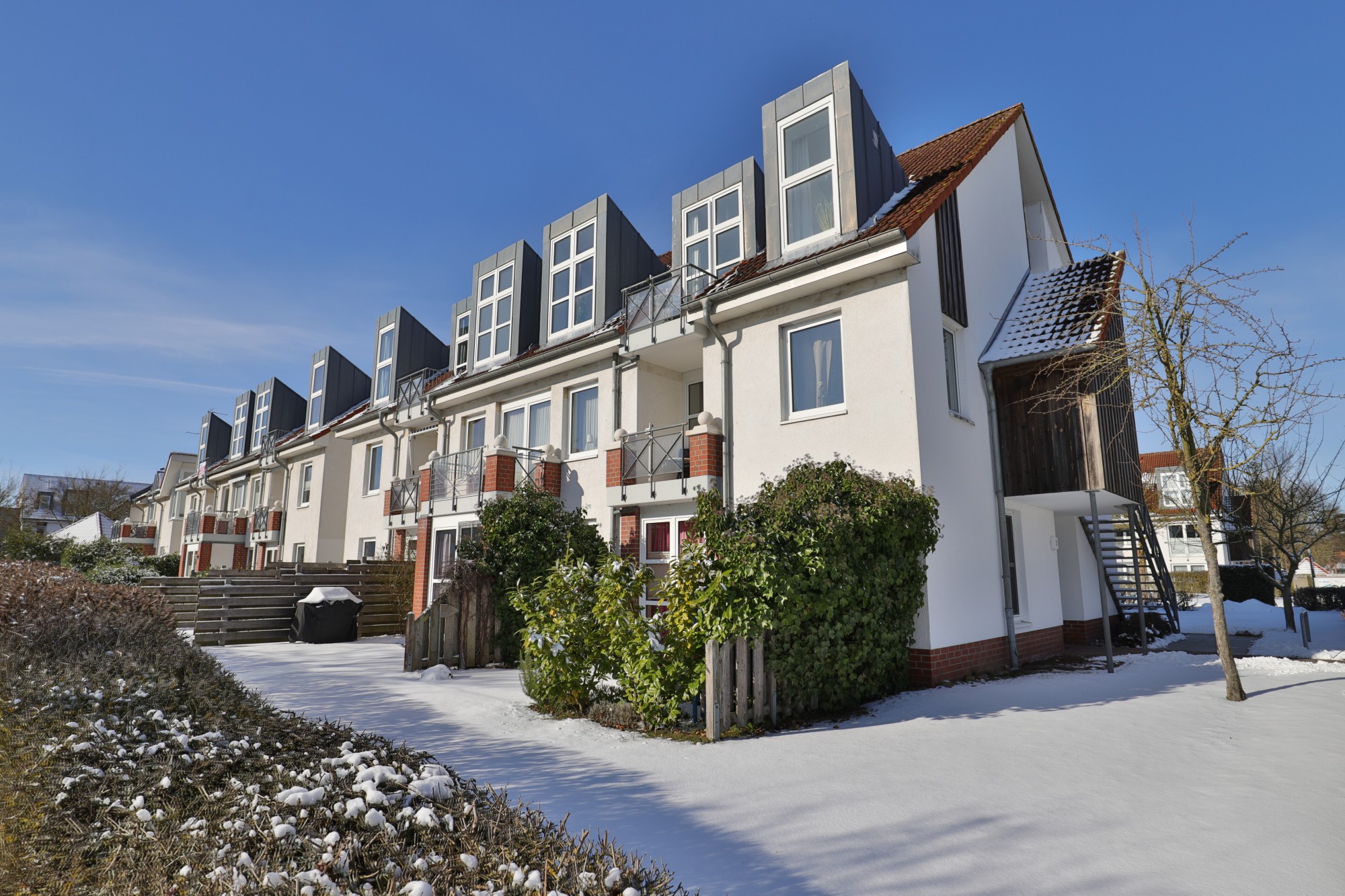 ihr-feriendomizil-mit-mehrwert-attraktive-3-zimmer-eigentumswohnung-zentrumsnah-nur-250-m-zum-strand